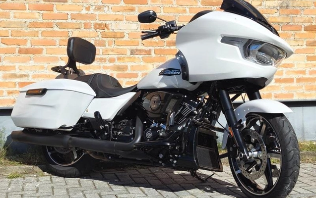 imagem-https://www.socarrao.com.br/sc-vehicle-images-prod/1015660/1789482044407-8006759_2_B_b9cbc96844.jpeg