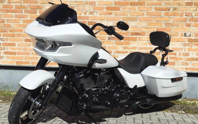 imagem-https://www.socarrao.com.br/sc-vehicle-images-prod/1015660/1789482044408-8006759_2_B_b102732550.jpeg