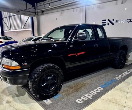 Dodge Dakota Sport 3.9 V6 CD Mec. 2000 Preto — foto 1 de 3