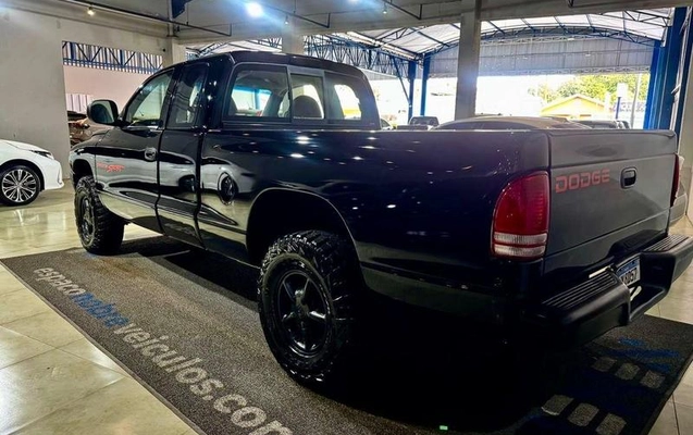 imagem-https://www.socarrao.com.br/sc-vehicle-images-prod/1015662/1778681604751-7994444_4_B_8b9452bfb3.jpeg