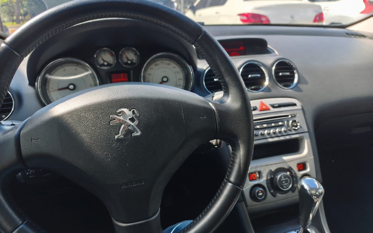 imagem-https://www.socarrao.com.br/sc-vehicle-images-prod/1015730/1776523692984-SU1HLTIwMjYwNDE4LVdBMDAwNS5qcGc.jpg