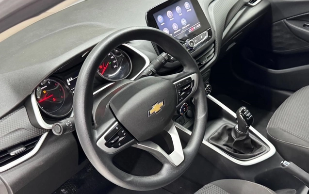 imagem-https://www.socarrao.com.br/sc-vehicle-images-prod/1015876/1776528511908-3_052240.jpg