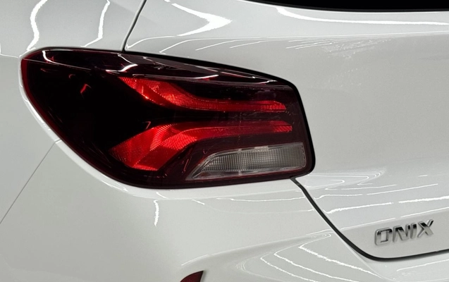imagem-https://www.socarrao.com.br/sc-vehicle-images-prod/1015876/1776528511917-12_052240.jpg