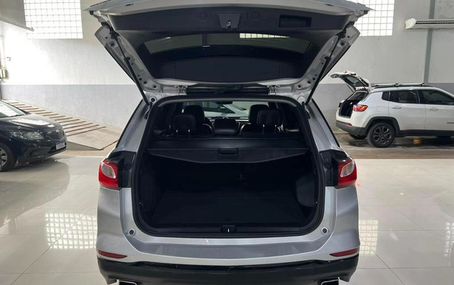 imagem-https://www.socarrao.com.br/sc-vehicle-images-prod/1015916/1783362134562-7992277_6_B_eb47409edc.jpeg