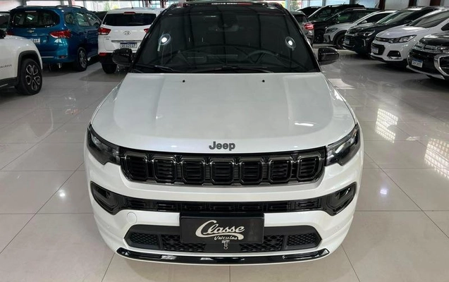 imagem-https://www.socarrao.com.br/sc-vehicle-images-prod/1015942/1786467327891-7952442_0_B_7e0416aca3.jpeg