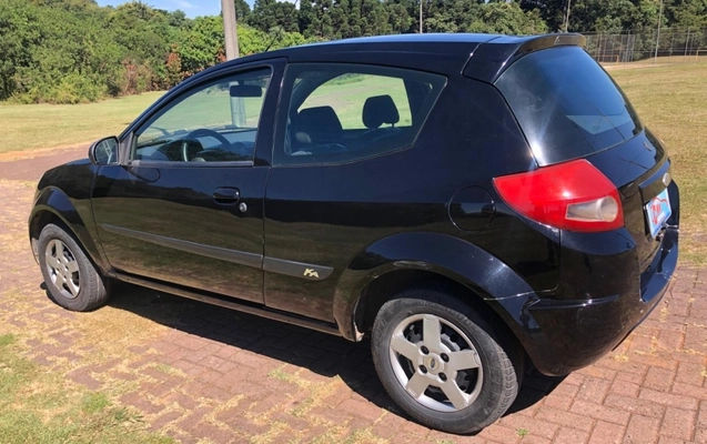 imagem-https://www.socarrao.com.br/sc-vehicle-images-prod/1015947/1777055797862-9Zr7OsJdGdBZMBPOWi34QhYp50oc52JI.jpg