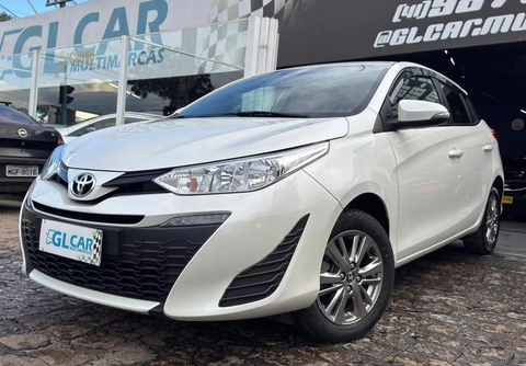 Toyota Yaris 2021 Branco — foto 1 de 3