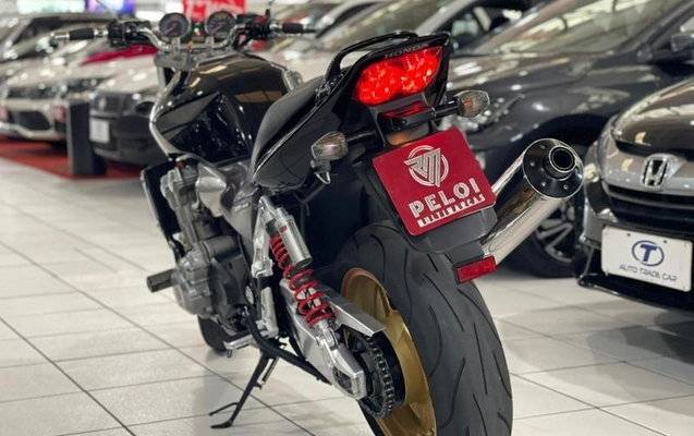imagem-https://www.socarrao.com.br/sc-vehicle-images-prod/1016216/1790691843976-8003819_1_B_aae9685f1e.jpeg