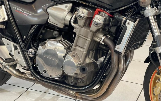 imagem-https://www.socarrao.com.br/sc-vehicle-images-prod/1016216/1790691843978-8003819_4_B_ff4aa99852.jpeg