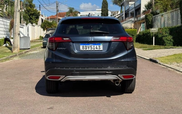 imagem-https://www.socarrao.com.br/sc-vehicle-images-prod/1016217/1788962171361-8008302_5_B_6ec4c91fac.jpeg