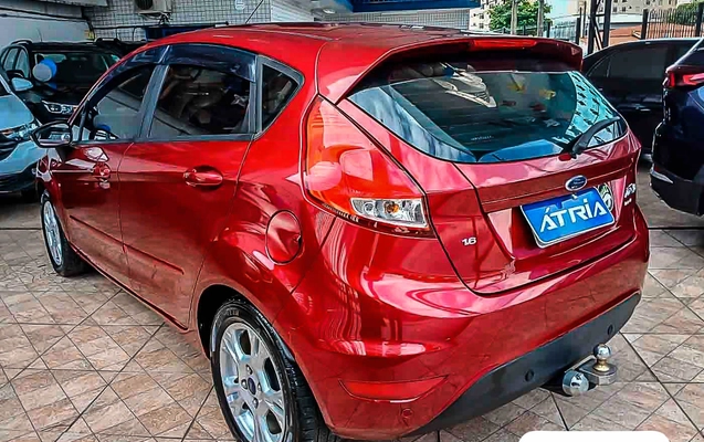 imagem-https://www.socarrao.com.br/sc-vehicle-images-prod/1016533/1776605513566-efadb03c-1cea-4a92-91a4-faef6f197792.jpg