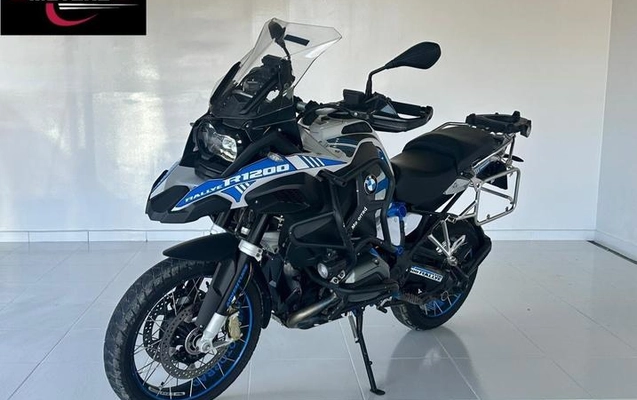 imagem-https://www.socarrao.com.br/sc-vehicle-images-prod/1016571/1789398300419-8000612_0_B_75c5519e3f.jpeg