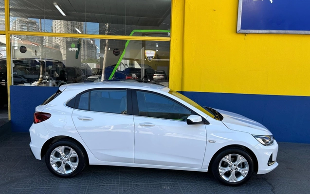 imagem-https://www.socarrao.com.br/sc-vehicle-images-prod/1016803/1786366992681-ddc47ccc052242eaa1ca1e5023177df4_1776684536882.jpeg