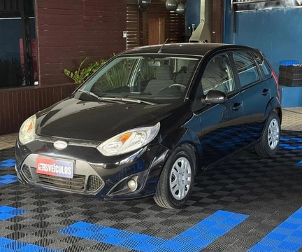 Ford Fiesta 2013 Preto — foto 1 de 3