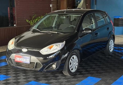 Ford Fiesta 2013 Preto — foto 1 de 3
