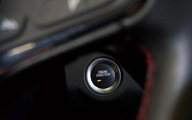 imagem-https://www.socarrao.com.br/sc-vehicle-images-prod/1016977/1788892394095-8000445_8_B_826d6641d1.jpeg