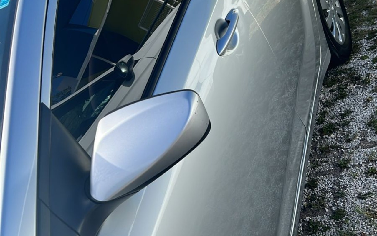 imagem-https://www.socarrao.com.br/sc-vehicle-images-prod/1017219/1776702092188-V2hhdHNBcHAgSW1hZ2UgMjAyNi0wMy0wNiBhdCAwOC40Ni4yOC5qcGVn.jpeg