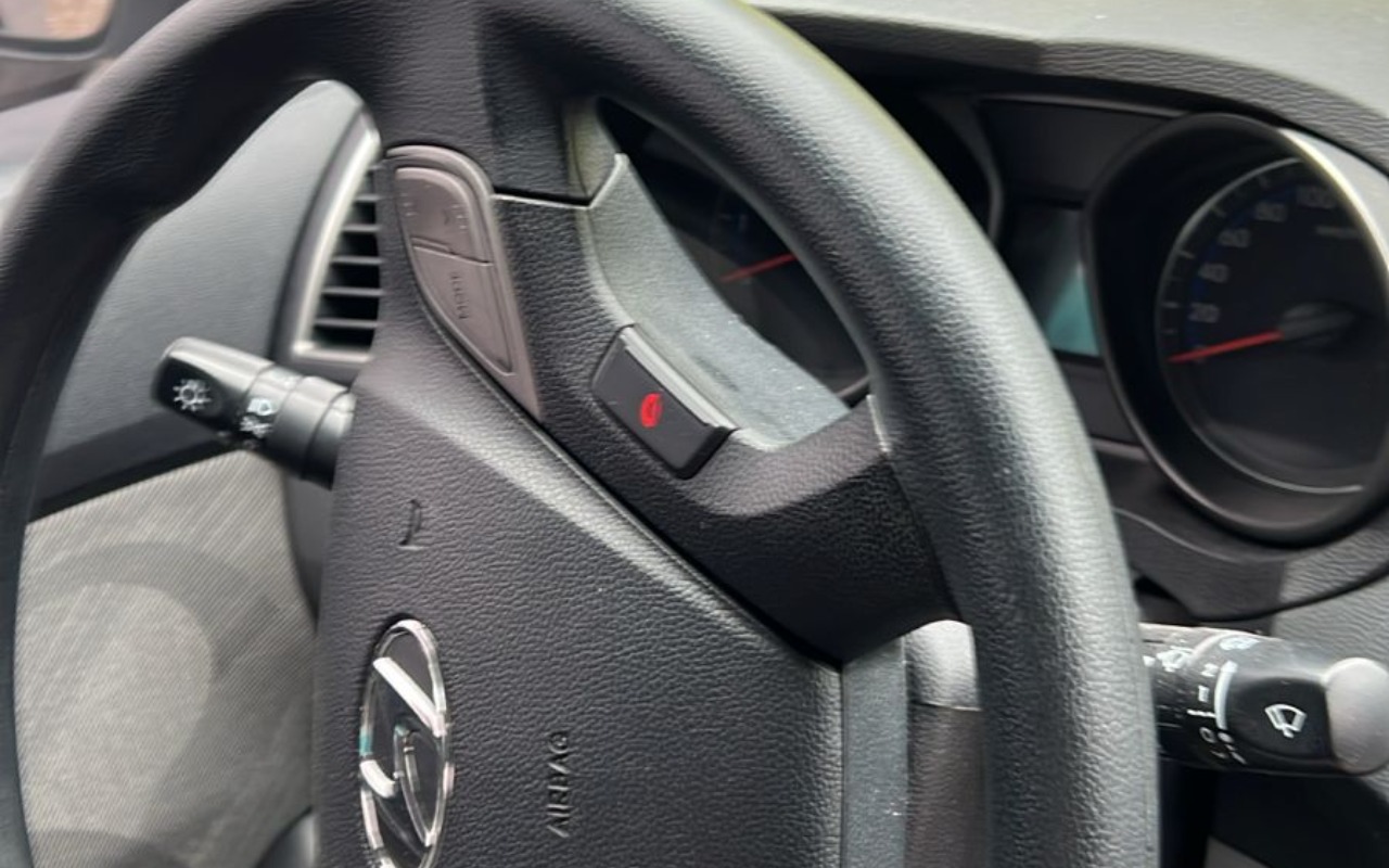 imagem-https://www.socarrao.com.br/sc-vehicle-images-prod/1017219/1776702093754-V2hhdHNBcHAgSW1hZ2UgMjAyNi0wMy0wOSBhdCAwOC4yNS40MS5qcGVn.jpeg