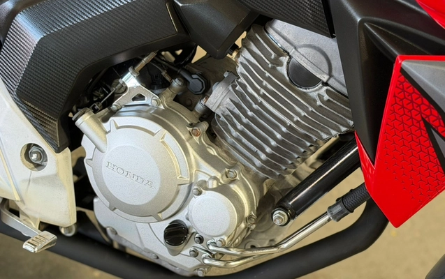 imagem-https://www.socarrao.com.br/sc-vehicle-images-prod/1017582/1776692197342-ZNacQkvX5ulDnWb6tVA60btfgjBaCIyK.jpg
