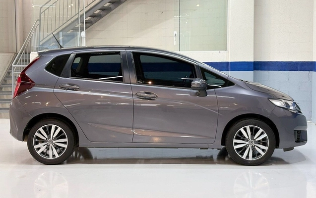 imagem-https://www.socarrao.com.br/sc-vehicle-images-prod/1017629/1776694017995-SE9OREEgRklUIEVYIEFUIC0gMjAxNyAtIENJTlpBIC0gQkJIOTE4NSAoNykuanBn.jpg