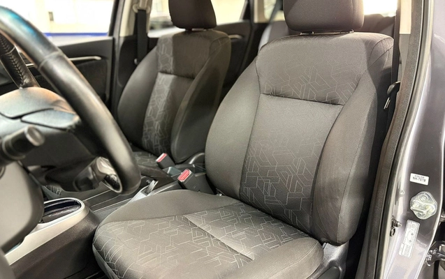 imagem-https://www.socarrao.com.br/sc-vehicle-images-prod/1017629/1776694019386-SE9OREEgRklUIEVYIEFUIC0gMjAxNyAtIENJTlpBIC0gQkJIOTE4NSAoMTUpLmpwZw.jpg