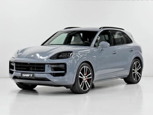 imagem de Turbo 4.0 V8 599cv (Híbrido)