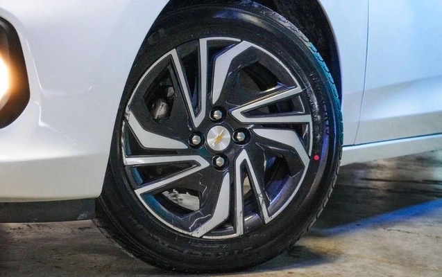 imagem-https://www.socarrao.com.br/sc-vehicle-images-prod/1018281/1785604434958-7987318_0_B_6f9860fbcc.jpeg