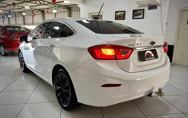imagem-https://www.socarrao.com.br/sc-vehicle-images-prod/1018505/1788467869543-8010510_3_B_daaf7b96a6.jpeg