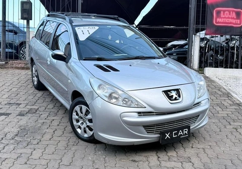 Peugeot 207 SW XR 1.4 Flex 8V 5p 2011 Prata — foto 1 de 3