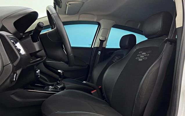 imagem-https://www.socarrao.com.br/sc-vehicle-images-prod/1018818/1786109345940-8009083_10_B_4552900fc1.jpeg