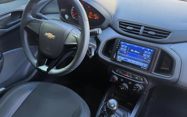 imagem-https://www.socarrao.com.br/sc-vehicle-images-prod/1018850/1790701239427-8011303_13_B_9f3d38c146.jpeg
