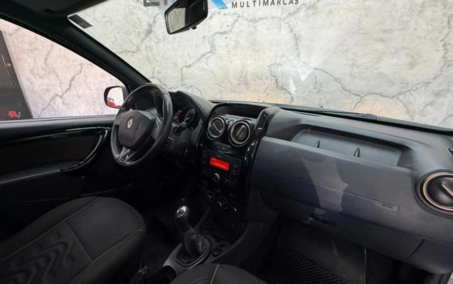 imagem-https://www.socarrao.com.br/sc-vehicle-images-prod/1018925/1787341461214-8011484_0_B_87382d6fa7.jpeg