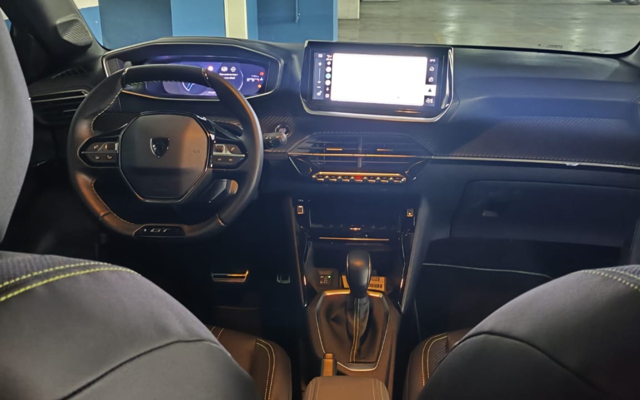 imagem-https://www.socarrao.com.br/sc-vehicle-images-prod/1019120/1787670161709-V2hhdHNBcHAgSW1hZ2UgMjAyNi0wOC0yNSBhdCAxMS41OC4xMCAoMSkuanBlZw.jpeg
