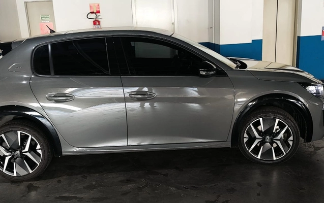 imagem-https://www.socarrao.com.br/sc-vehicle-images-prod/1019120/1787670162369-V2hhdHNBcHAgSW1hZ2UgMjAyNi0wOC0yNSBhdCAxMS41OC4xMS5qcGVn.jpeg