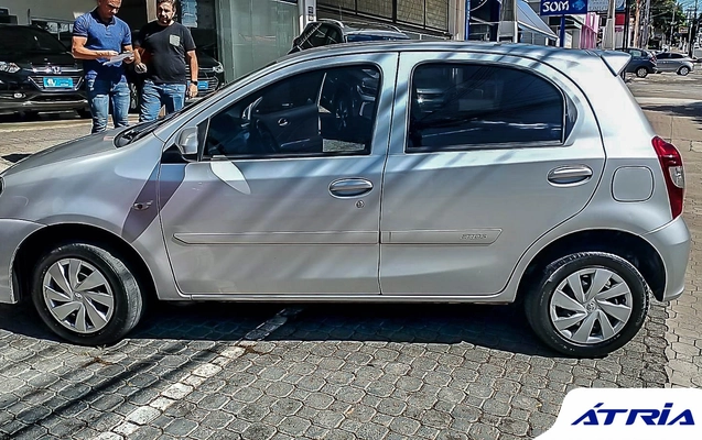 imagem-https://www.socarrao.com.br/sc-vehicle-images-prod/1020070/1776777951733-aa0050f3-250b-44a9-ae94-7a4b2a5e7c1c.jpg