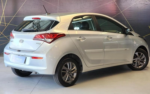 imagem-https://www.socarrao.com.br/sc-vehicle-images-prod/1020078/1786037854414-8012119_24_B_54d9599931.jpeg