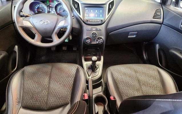 imagem-https://www.socarrao.com.br/sc-vehicle-images-prod/1020078/1786037854422-8012119_16_B_2eed797790.jpeg