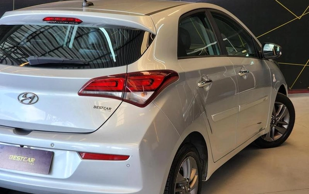 imagem-https://www.socarrao.com.br/sc-vehicle-images-prod/1020078/1786037854439-8012119_29_B_4a10d93332.jpeg