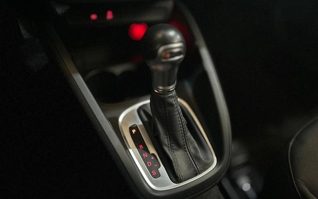 imagem-https://www.socarrao.com.br/sc-vehicle-images-prod/1020240/1785788721710-8009573_9_B_b9a3dd17b2.jpeg