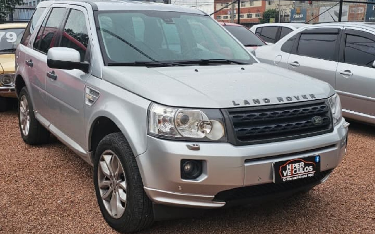 imagem-https://www.socarrao.com.br/sc-vehicle-images-prod/1020274/1776789669301-Y2VmODQ2ZmItODQzZC00NDU1LWE1NDEtOTFiNTE3ZWI3YjAyLmpwZw.jpg