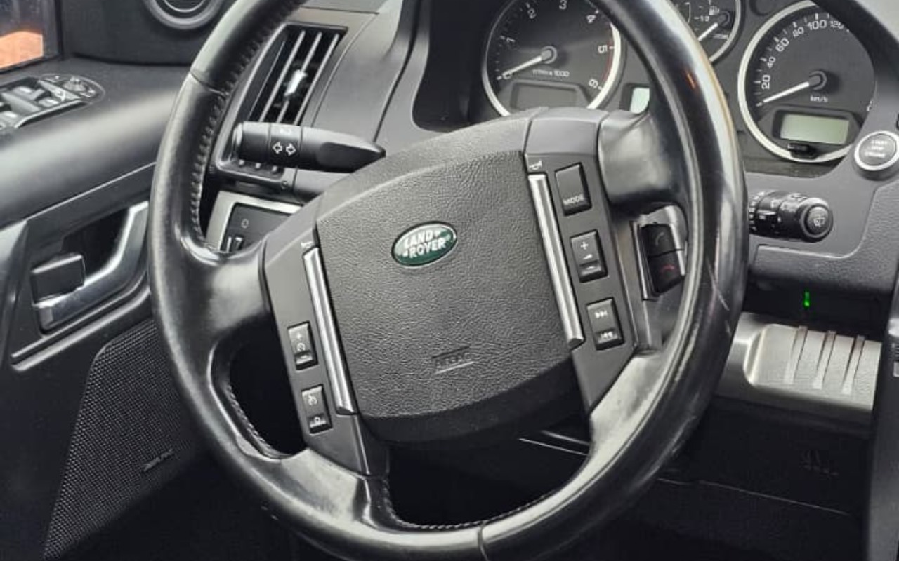 imagem-https://www.socarrao.com.br/sc-vehicle-images-prod/1020274/1776789669383-OWZkYjk0NjctZmI0MS00YmZjLWI2NzUtMDhiZGJmY2M4NjIzLmpwZw.jpg
