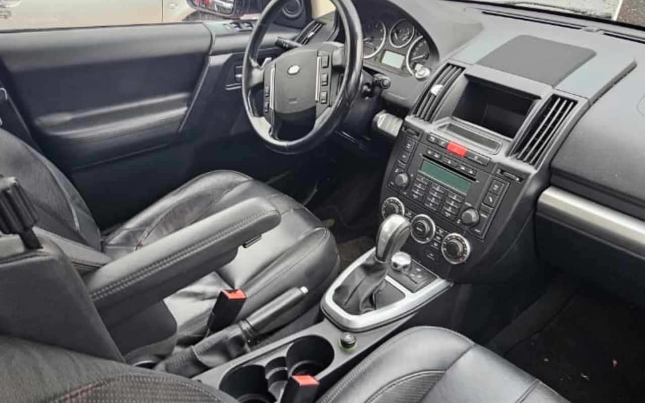 imagem-https://www.socarrao.com.br/sc-vehicle-images-prod/1020274/1776789669571-ZGE2NTVhOWEtNDRjMS00NWU1LWI5MTItMTA0ZjZjMTM2MmU2LmpwZw.jpg