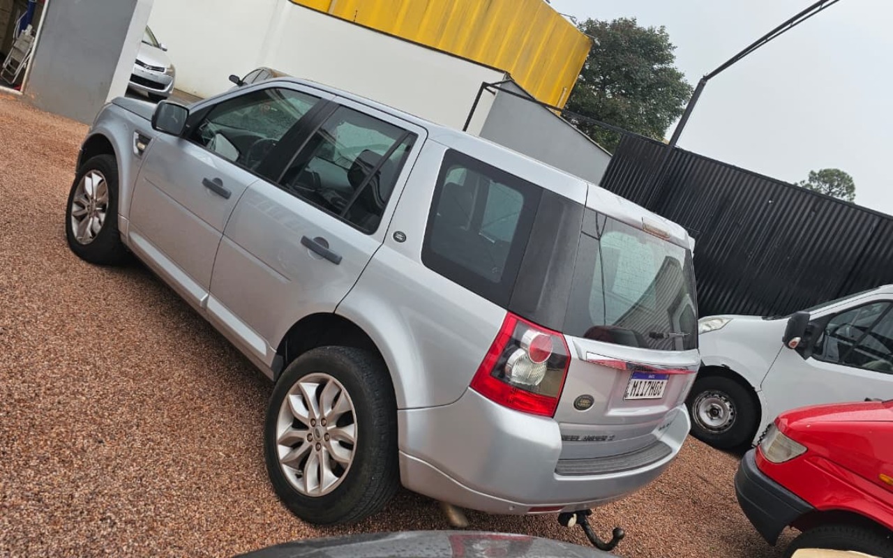 imagem-https://www.socarrao.com.br/sc-vehicle-images-prod/1020274/1776789669730-ZWJmM2VhYmUtZjM4Mi00ZWQ5LTg2NTItMmI5YjlmYTk5ZDc5LmpwZw.jpg