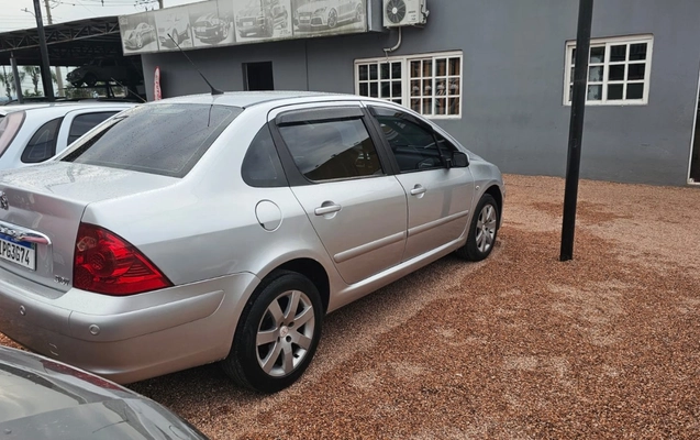 imagem-https://www.socarrao.com.br/sc-vehicle-images-prod/1020336/1776793044838-MTM0MjExYzItMDVlNC00MWE1LWI2MDUtYjlhOGZhMmUyY2Y3LmpwZw.jpg