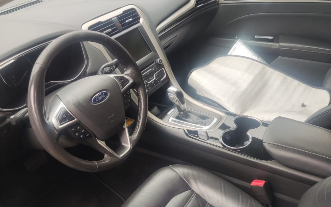 imagem-https://www.socarrao.com.br/sc-vehicle-images-prod/1020578/1776832798131-SU1HLTIwMjUxMjExLVdBMDAxNi5qcGc.jpg