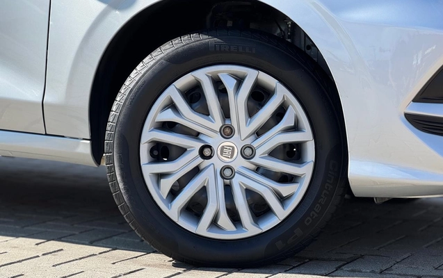 imagem-https://www.socarrao.com.br/sc-vehicle-images-prod/1020718/1776859654428-003_5a5b937c1652eb343b5f14f4696ca3c1.jpeg