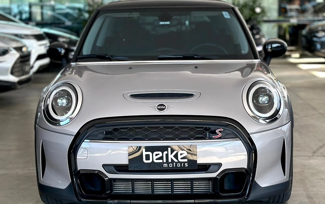 imagem-https://www.socarrao.com.br/sc-vehicle-images-prod/1021232/1776861699716-0d0f1dffa43140ee910b889150f01c76_1776551948089.jpeg