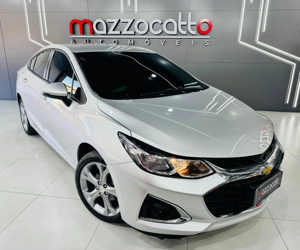 Chevrolet Cruze 2022 Prata — foto 1 de 3