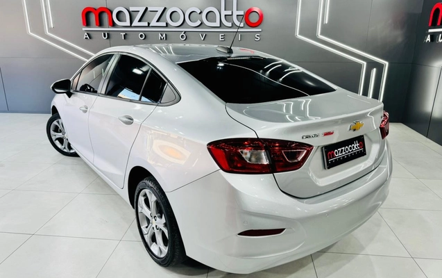 imagem-https://www.socarrao.com.br/sc-vehicle-images-prod/1021261/1783444561660-003_8771797ef4140b21c68ca24c09abcb98.jpeg