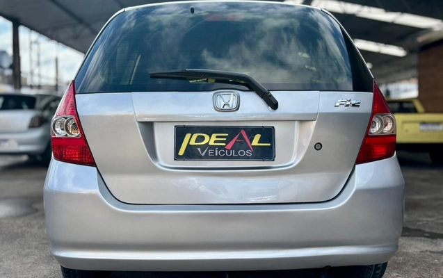 imagem-https://www.socarrao.com.br/sc-vehicle-images-prod/1021332/1776863507277-8de2200b328c419586d964be3a7d1348_1776863359234.jpeg